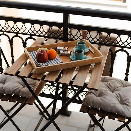 Prelude 2br Naxos Town Center Near Apartamento