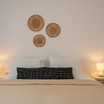 Апартаменты Prelude 2br Naxos Town Center Near
