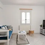 Prelude 2br Naxos Town Center Near Апартаменты *