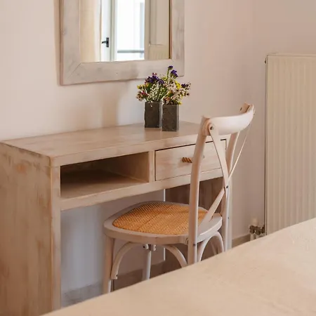 Prelude 2br Naxos Town Center Near *