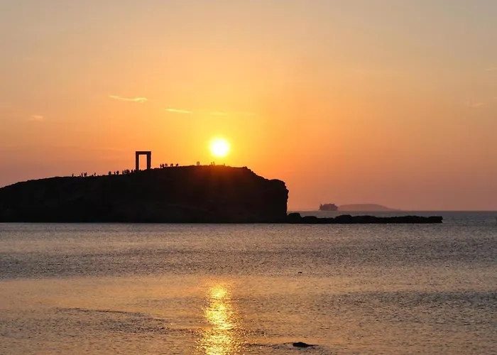 Prelude 2br Naxos Town Center Near *