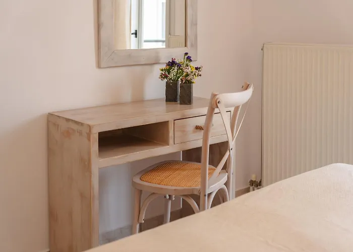 Prelude 2br Naxos Town Center Near *